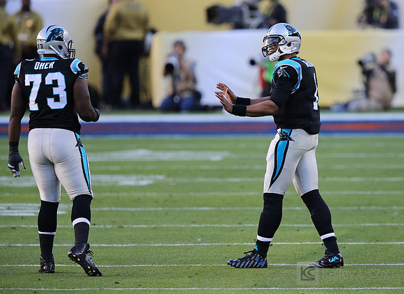 NFL: Super Bowl 50-Carolina Panthers vs Denver Broncos