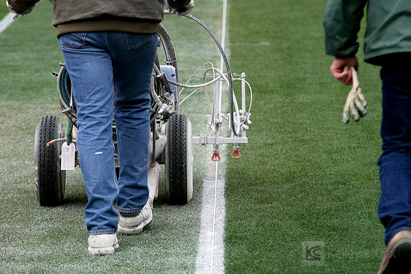 NFL: San Francisco 49ers-Field Preparations