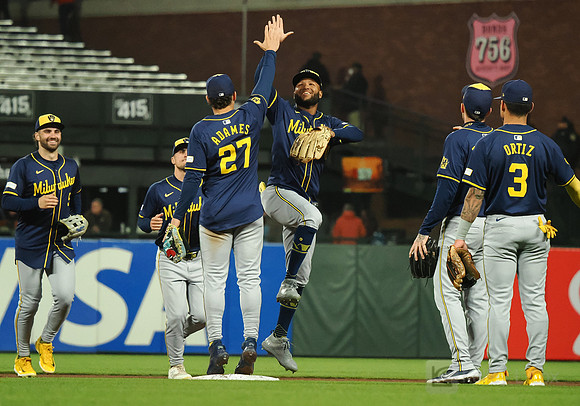 MLB: Milwaukee Brewers at San Francisco Giants