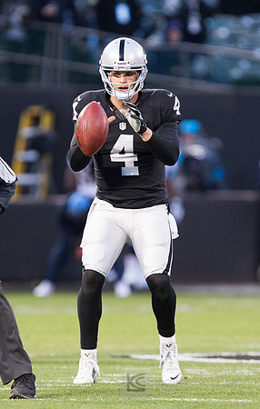 NFL: San Diego Chargers at Oakland Raiders