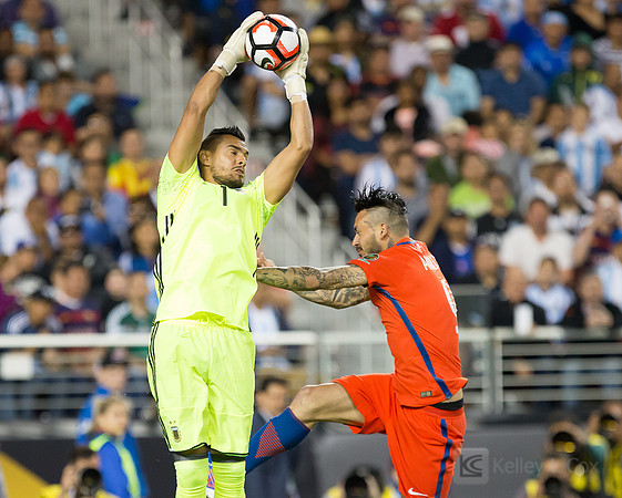 Soccer: 2016 Copa America Centenario-Argentina at Chile
