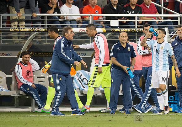 Soccer: 2016 Copa America Centenario-Argentina at Chile