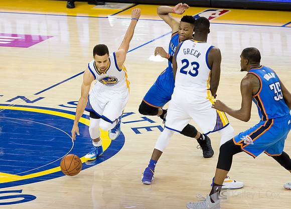 NBA: Playoffs-Oklahoma City Thunder at Golden State Warriors