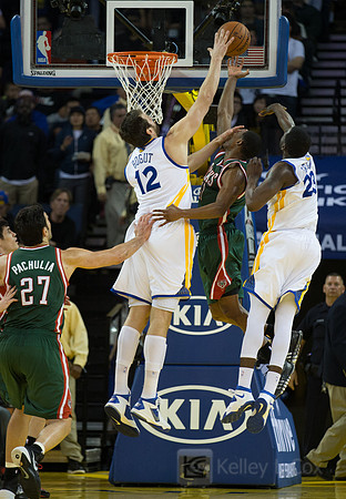NBA: Milwaukee Bucks at Golden State Warriors