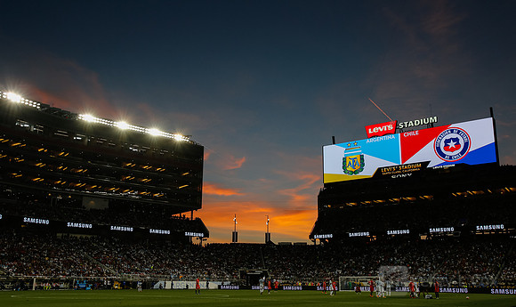 Soccer: 2016 Copa America Centenario-Argentina at Chile