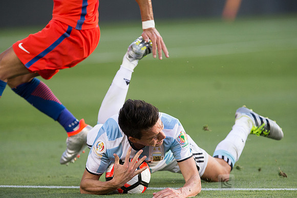 Soccer: 2016 Copa America Centenario-Argentina at Chile