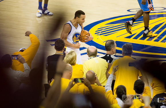 NBA: Playoffs-Oklahoma City Thunder at Golden State Warriors