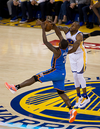 NBA: Playoffs-Oklahoma City Thunder at Golden State Warriors