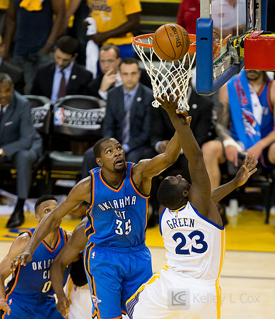 NBA: Playoffs-Oklahoma City Thunder at Golden State Warriors