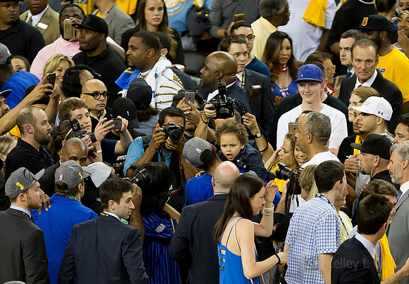 NBA: Playoffs-Oklahoma City Thunder at Golden State Warriors