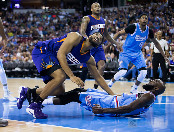 NBA: Phoenix Suns at Sacramento Kings