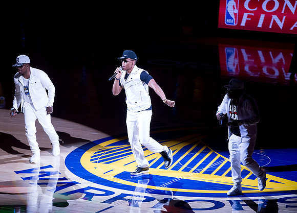 NBA: Playoffs-Oklahoma City Thunder at Golden State Warriors