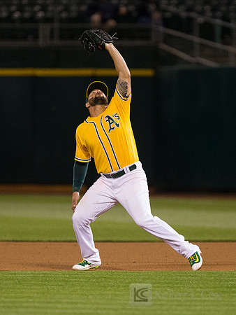 MLB: Chicago White Sox at Oakland Athletics