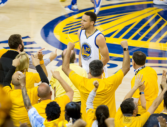 NBA: Playoffs-Oklahoma City Thunder at Golden State Warriors