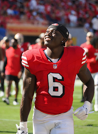 NFL: Arizona Cardinals at San Francisco 49ers