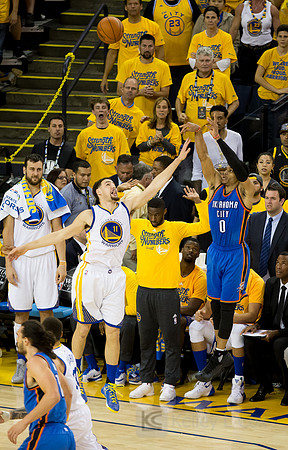 NBA: Playoffs-Oklahoma City Thunder at Golden State Warriors