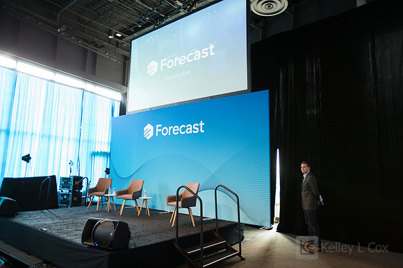 Base: Forecast Conference