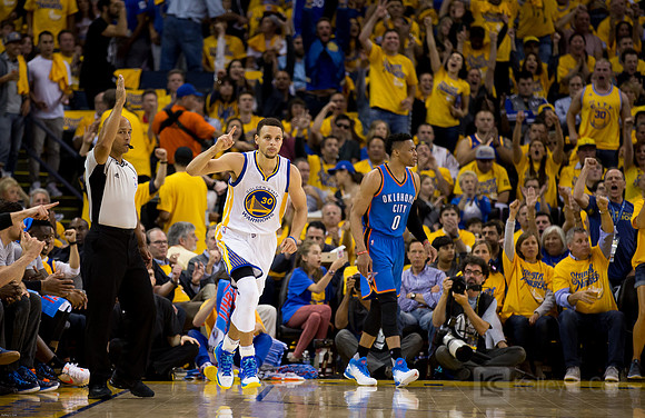 NBA: Playoffs-Oklahoma City Thunder at Golden State Warriors