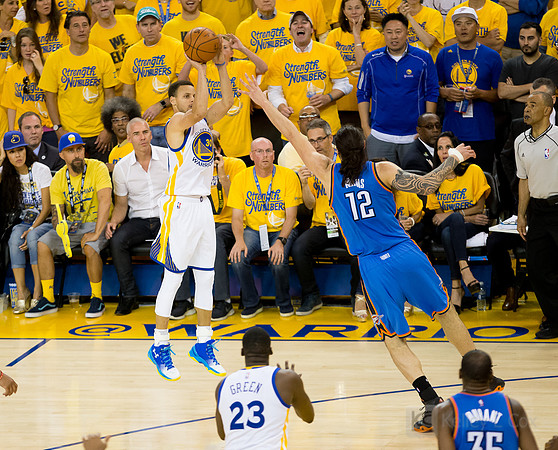NBA: Playoffs-Oklahoma City Thunder at Golden State Warriors