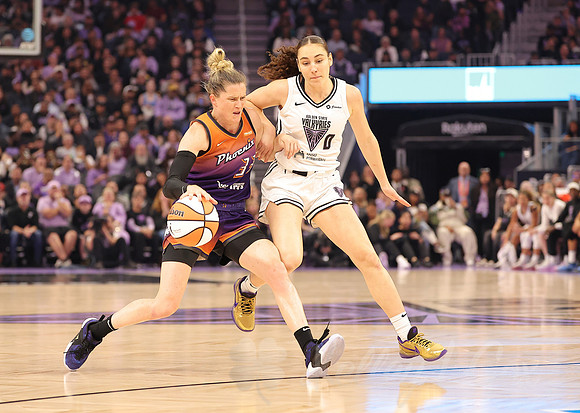 WNBA: Phoenix Mercury at Golden State Valkyries