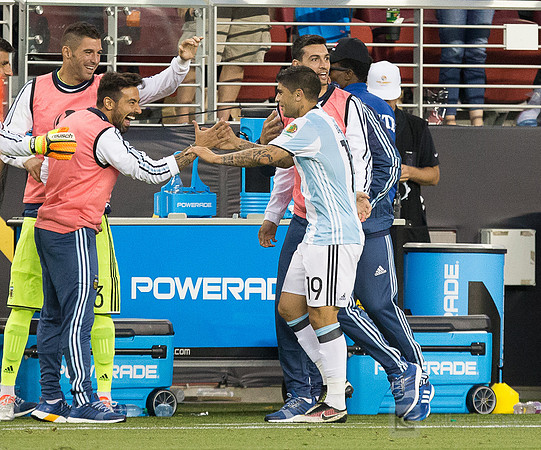 Soccer: 2016 Copa America Centenario-Argentina at Chile