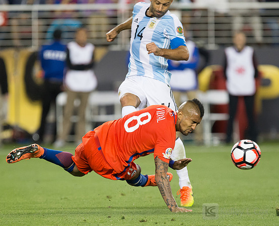 Soccer: 2016 Copa America Centenario-Argentina at Chile
