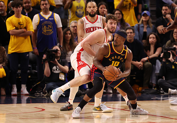 NBA: Playoffs-Houston Rockets at Golden State Warriors