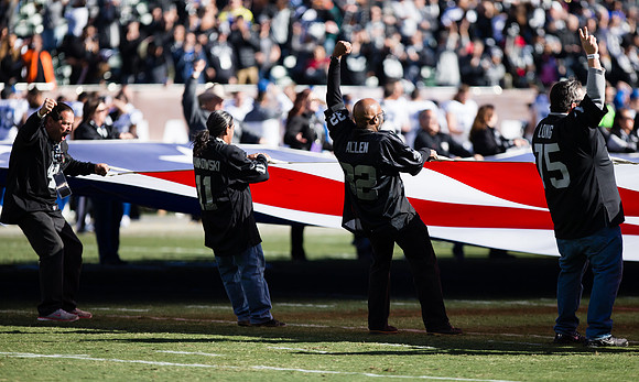 NFL: Indianapolis Colts at Oakland Raiders
