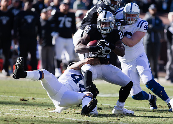 NFL: Indianapolis Colts at Oakland Raiders