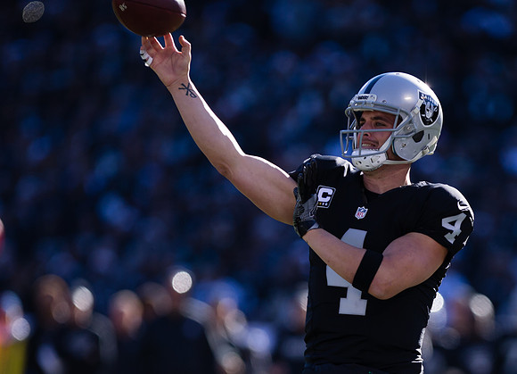 NFL: Indianapolis Colts at Oakland Raiders