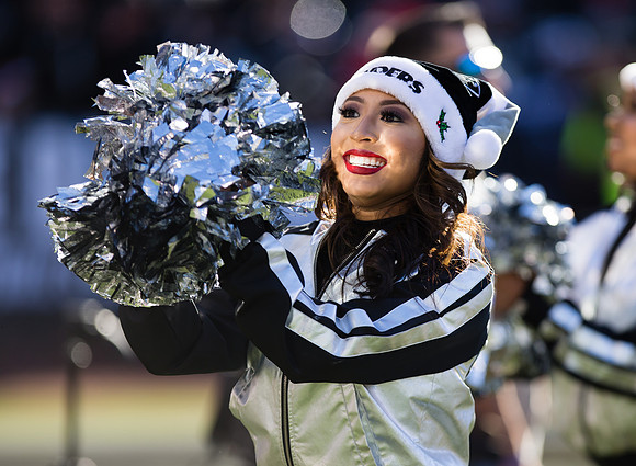 NFL: Indianapolis Colts at Oakland Raiders