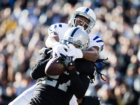 NFL: Indianapolis Colts at Oakland Raiders