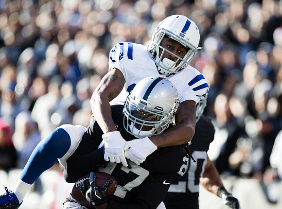 NFL: Indianapolis Colts at Oakland Raiders