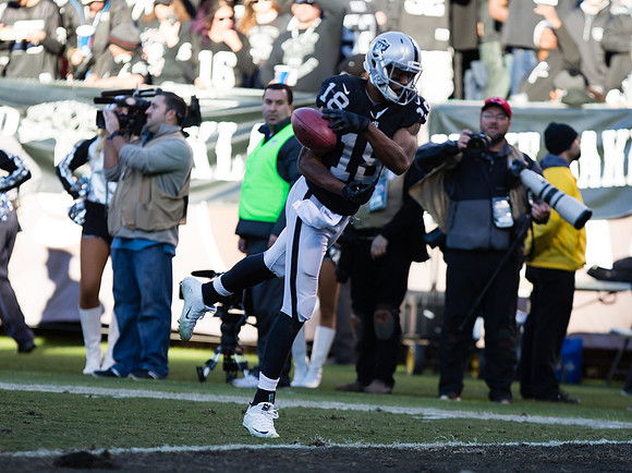 NFL: Indianapolis Colts at Oakland Raiders
