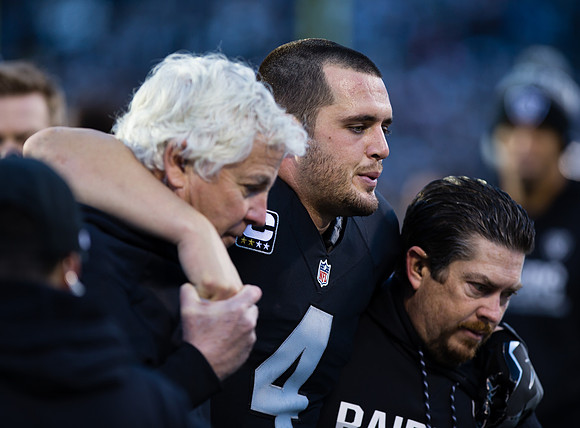 NFL: Indianapolis Colts at Oakland Raiders