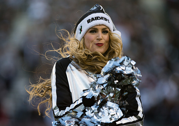NFL: Indianapolis Colts at Oakland Raiders