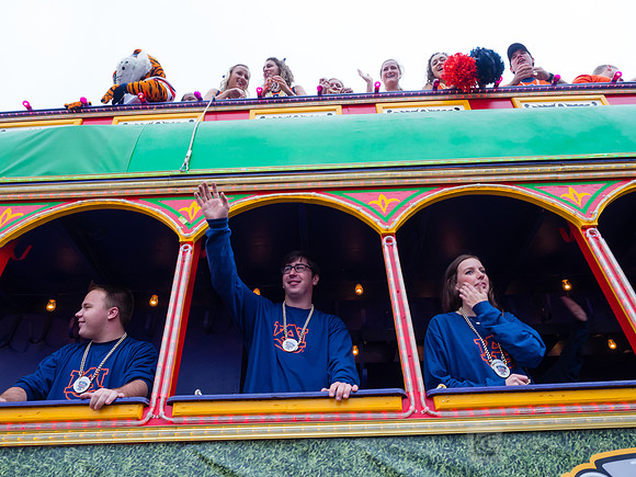 Allstate Sugar Bowl: NYE Parade