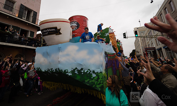 Allstate Sugar Bowl: NYE Parade