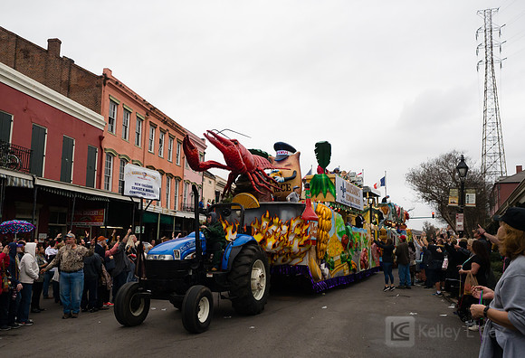 Allstate Sugar Bowl: NYE Parade
