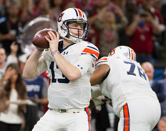 Allstate Sugar Bowl: Oklahoma Sooners v Auburn Tigers