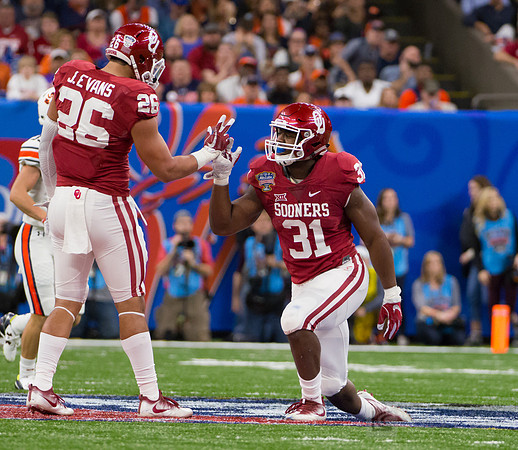 Allstate Sugar Bowl: Oklahoma Sooners v Auburn Tigers