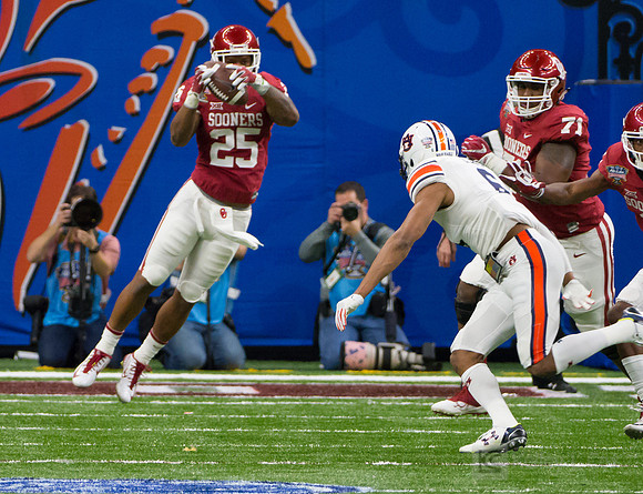 Allstate Sugar Bowl: Oklahoma Sooners v Auburn Tigers
