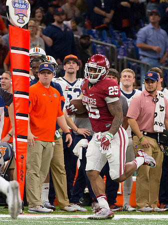 Allstate Sugar Bowl: Oklahoma Sooners v Auburn Tigers