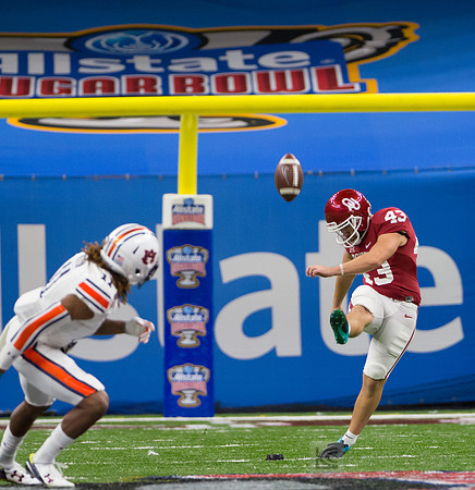 Allstate Sugar Bowl: Oklahoma Sooners v Auburn Tigers