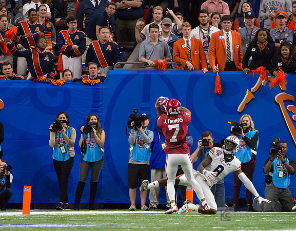 Allstate Sugar Bowl: Oklahoma Sooners v Auburn Tigers