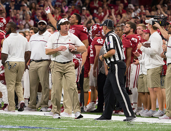 Allstate Sugar Bowl: Oklahoma Sooners v Auburn Tigers