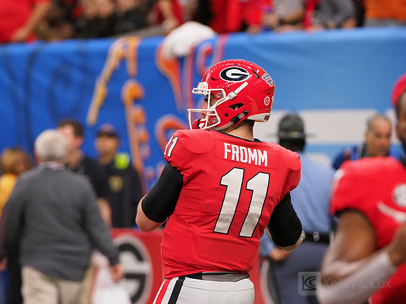 Georgia Bulldogs quarterback Jake Fromm (11)