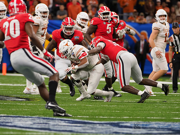 Texas Longhorns running back Tre Watson (5)