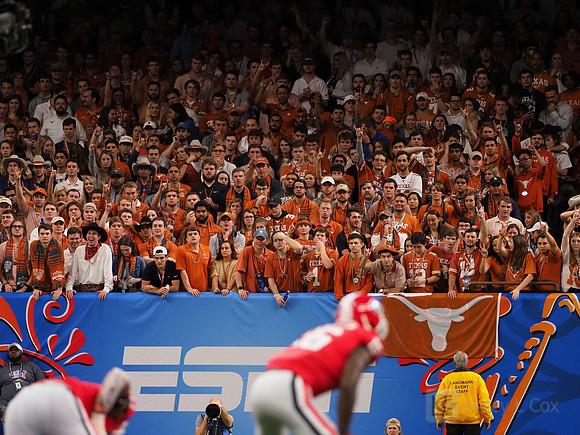 Texas Longhorns fans