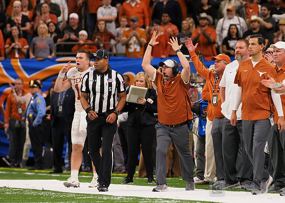 Texas Longhorns head coach Tom Herman